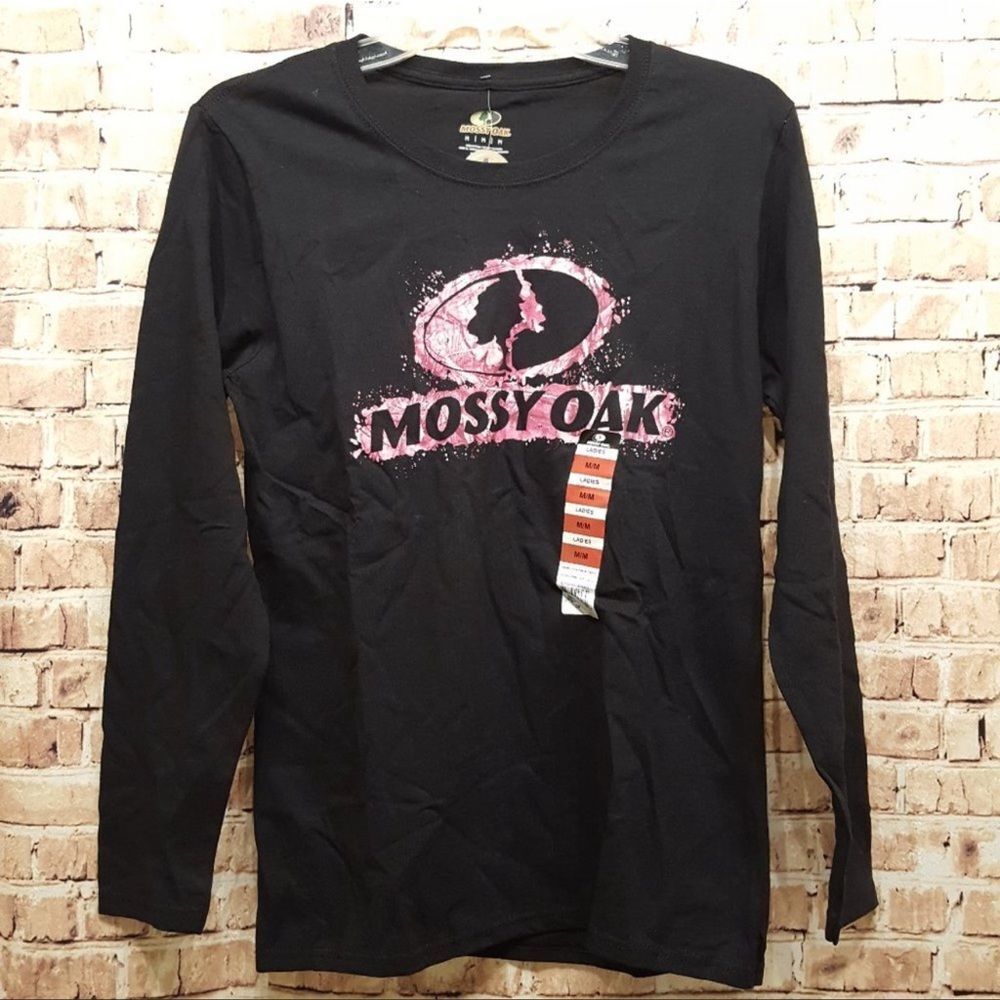 NWT Mossy Oak Tee M